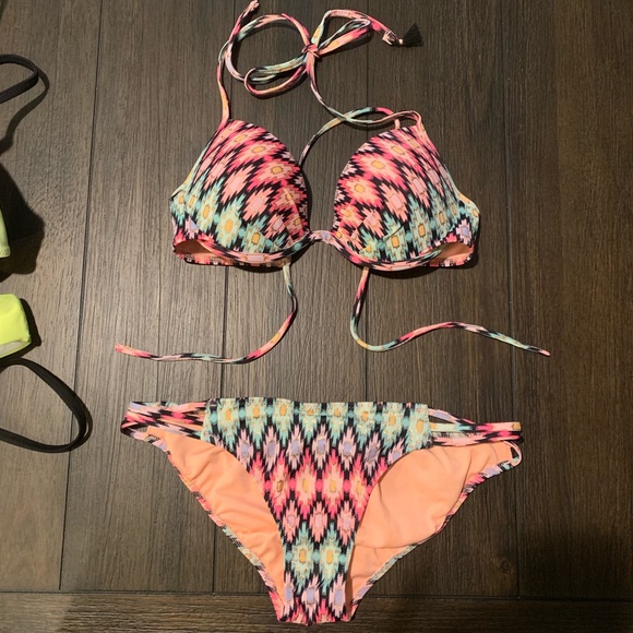 Victoria Secret Swim Suit - Picture 1 of 5